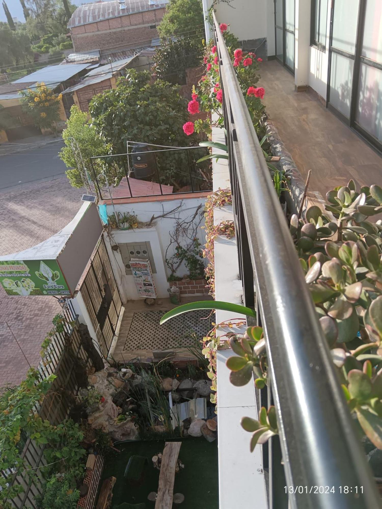 Casa Qura Qura Hostel Cochabamba Exterior photo
